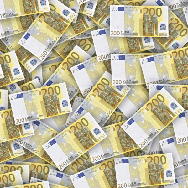 200 Euro 22