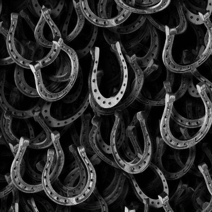 Lucky Horseshoes 20 Pattern Crew